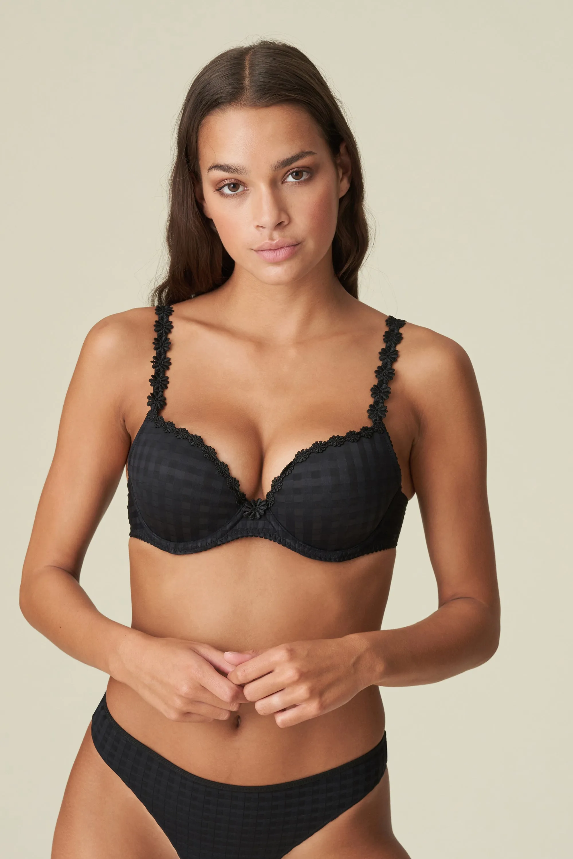 Avero Push Up Bra | Black