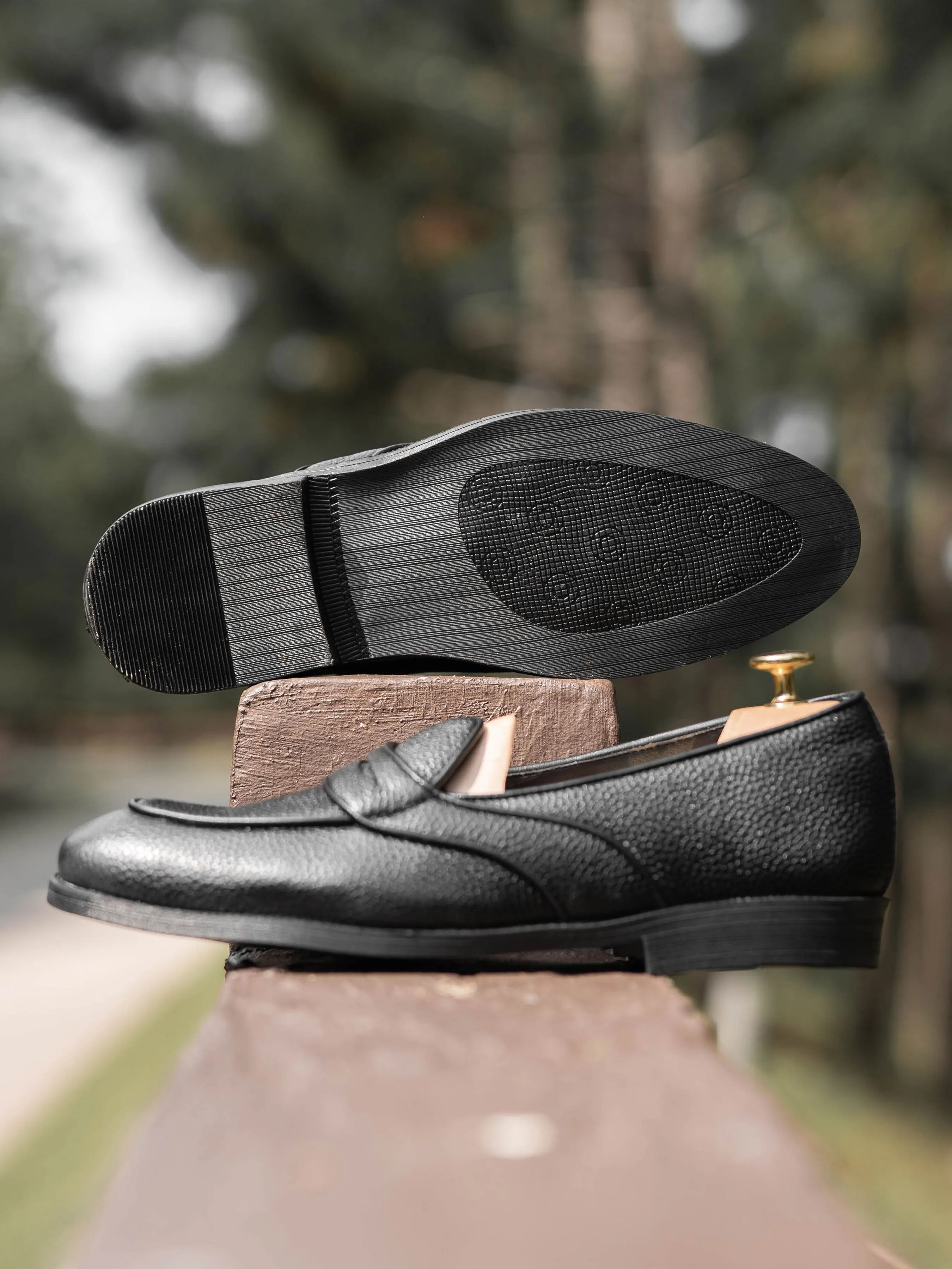 Belgian Loafer with Penny - Black Pebble Grain Leather (Flexi-Sole)