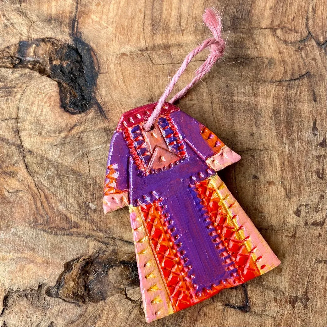 Small Decorative Palestinian Dress | Clay Thob Magnet or Ornament