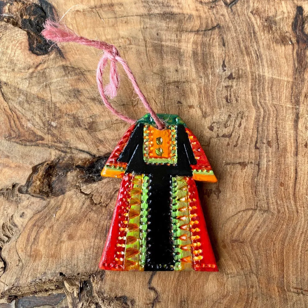 Small Decorative Palestinian Dress | Clay Thob Magnet or Ornament